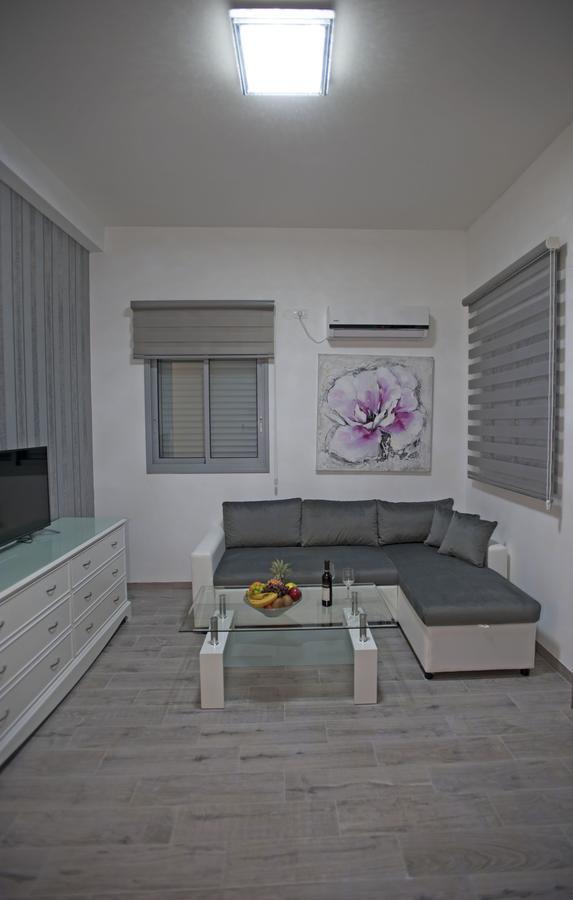 Rothschild 1929 Luxury Apartments Hotel Хайфа Екстериор снимка