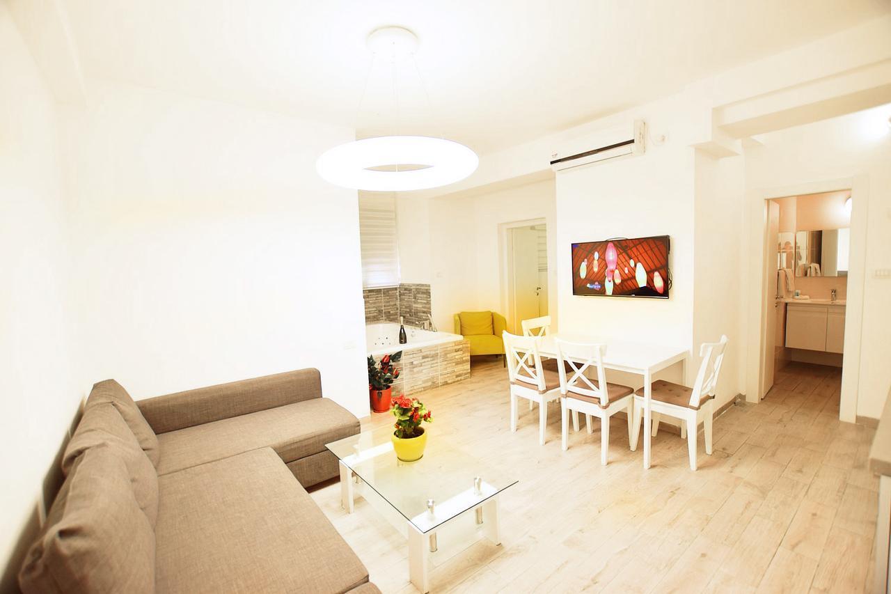 Rothschild 1929 Luxury Apartments Hotel Хайфа Екстериор снимка