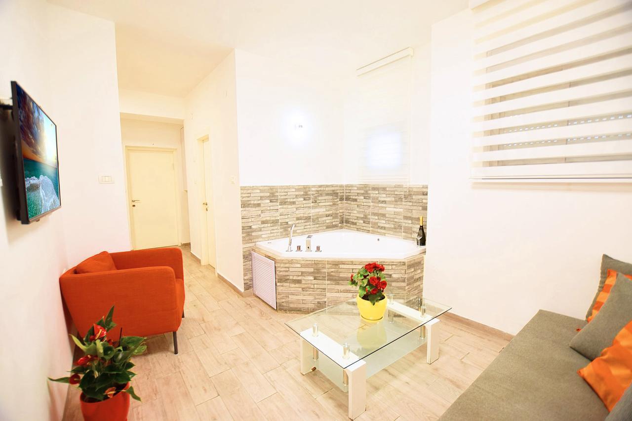 Rothschild 1929 Luxury Apartments Hotel Хайфа Екстериор снимка